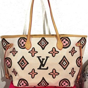 Louis Vuitton Neverfull Mm Wild at Heart capsule collection